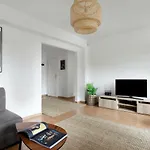 Viu Seaside Residence